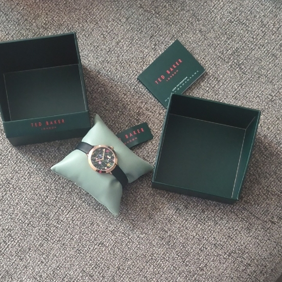 Ted Baker Rose Gold Floral Watch - Picture 6 of 6